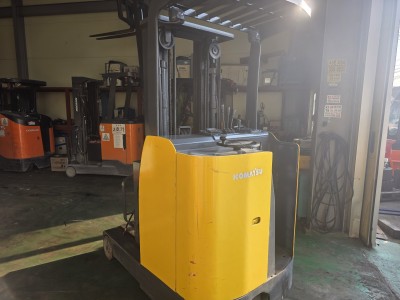 코마츠1.5톤 3단 5m상승 입식전동 전기지게차 저렴하게 팝니다…