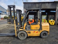 현대 3톤 자동발 디젤 중고지게차