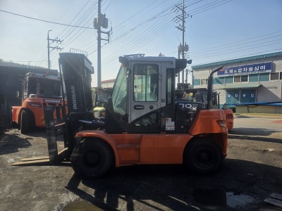 두산 7톤 듀얼3단 5스플, 풀옵션 최상급 디젤중고지게차