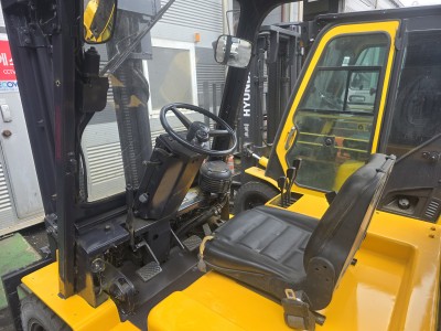 [특가판매] 두산 2.5톤 LD 저렴한 디젤 중고지게차