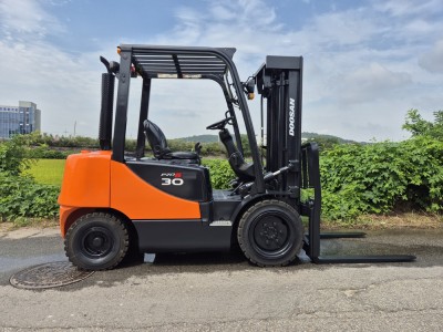 [특가★][중고지게차] 두산디젤 프로5 3톤 판매