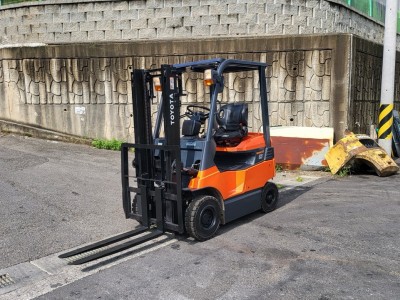 도요타 7FBH15 24년식 신차급 배터리 연속사용 5시간 전동…