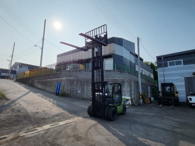 클라크 4.5톤 3단마스트 자동발 올캐빈 정비완료 특A급 디젤지…