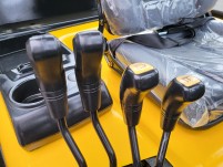 두산 4.5톤 자동발 올캐빈 풀옵션 특A급 디젤지게차