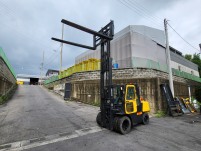두산 4.5톤 3단 자동발 풀캐빈 AI카메라 정비완료 디젤지…