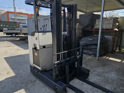 배터리 2017년식 클라크 입식 1.5톤 전동지게차 삼단 4.3…