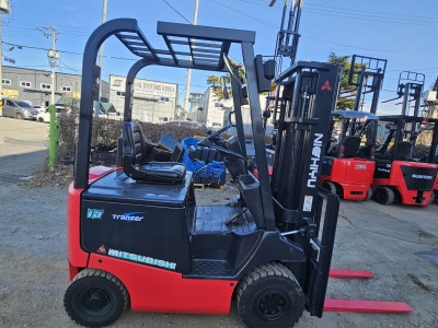 가성비좋고 저렴한 최신형 니찌유 좌식 1.5톤 전동지게차 3M …