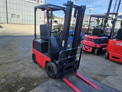 저렴하고 좋은 코마츠 좌식 0.9톤 미니전동지게차 3m 인상  …