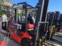 최신 니찌유 좌식 2톤 전동지게차 4M 사이드시프트 700만