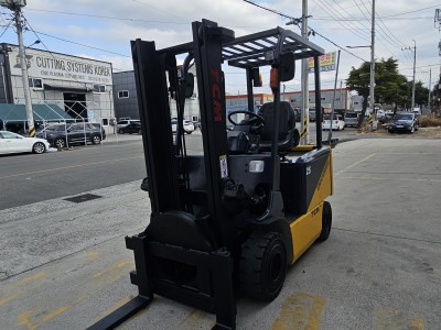 최신형 2018년식 TCM FB25-8 좌식2.5톤 전동지게차 …